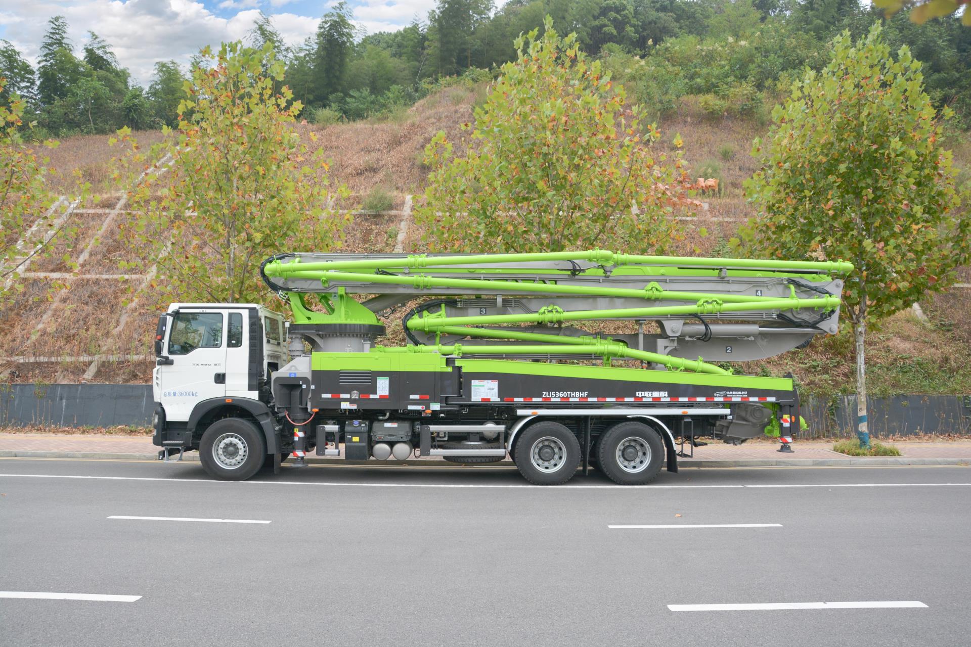三桥50米豪沃国六泵车_产品型号_产品段位_小类_混凝土机械_工程机械_产品中心_中联重科股份有限公司